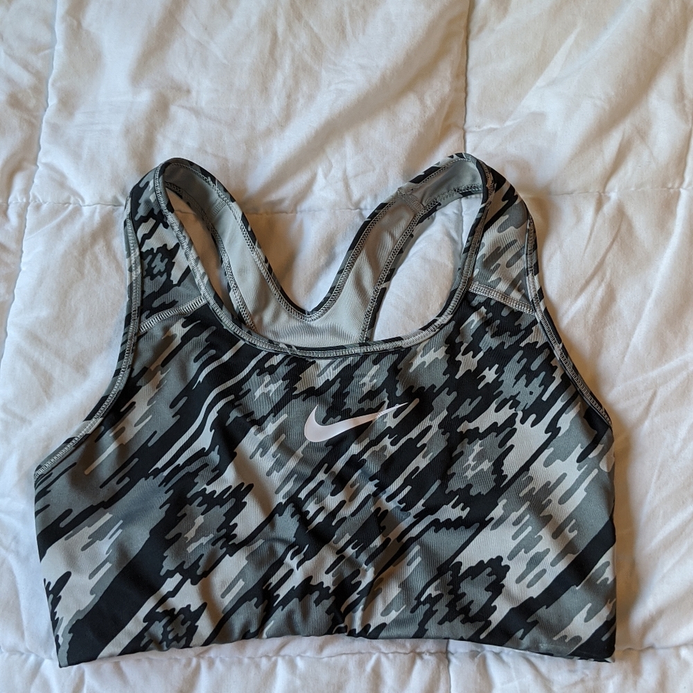 Nike Dry fit sports bra